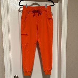 Women’s Figs Zamora Jogger Scrub Pants
